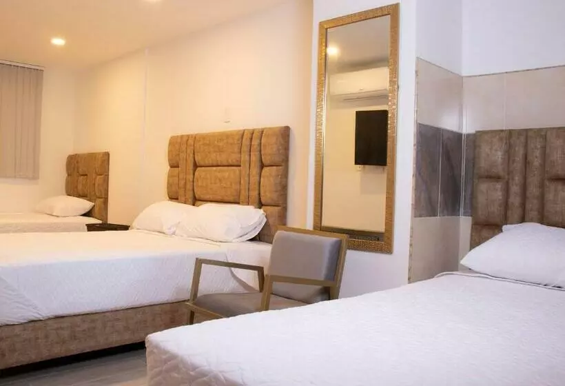 ホテル Golden Cartago