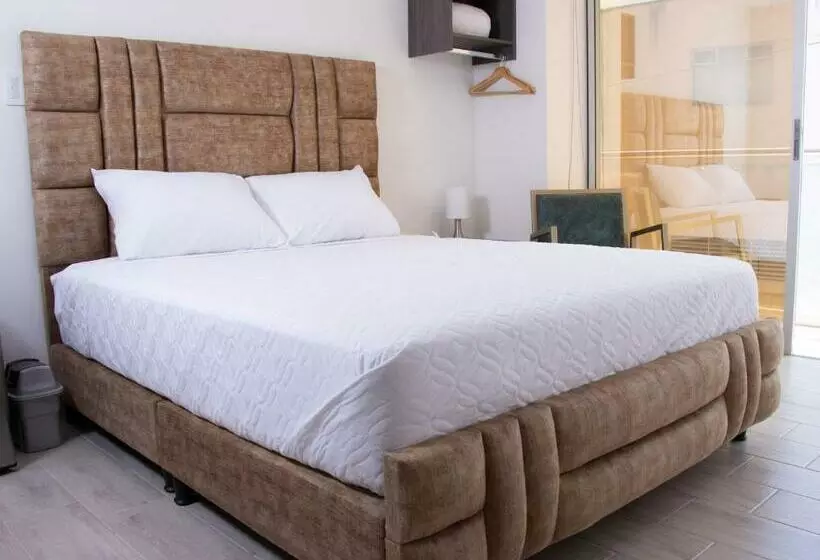 ホテル Golden Cartago