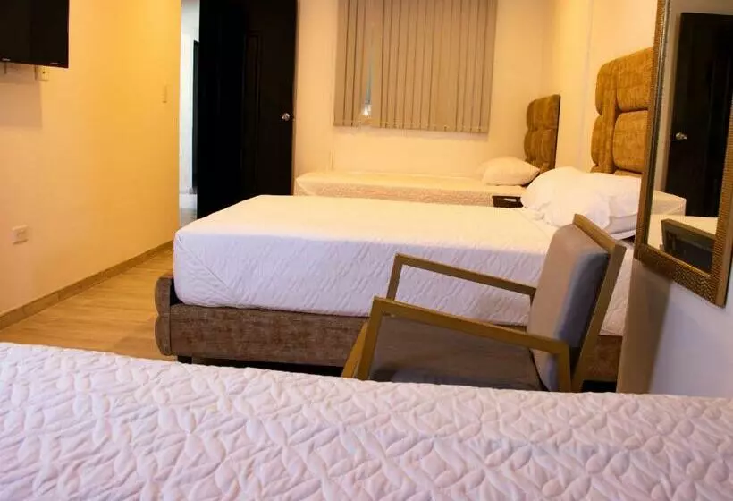 ホテル Golden Cartago