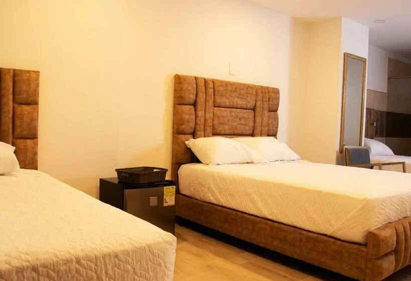 ホテル Golden Cartago