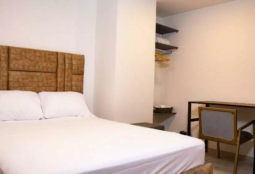 ホテル Golden Cartago