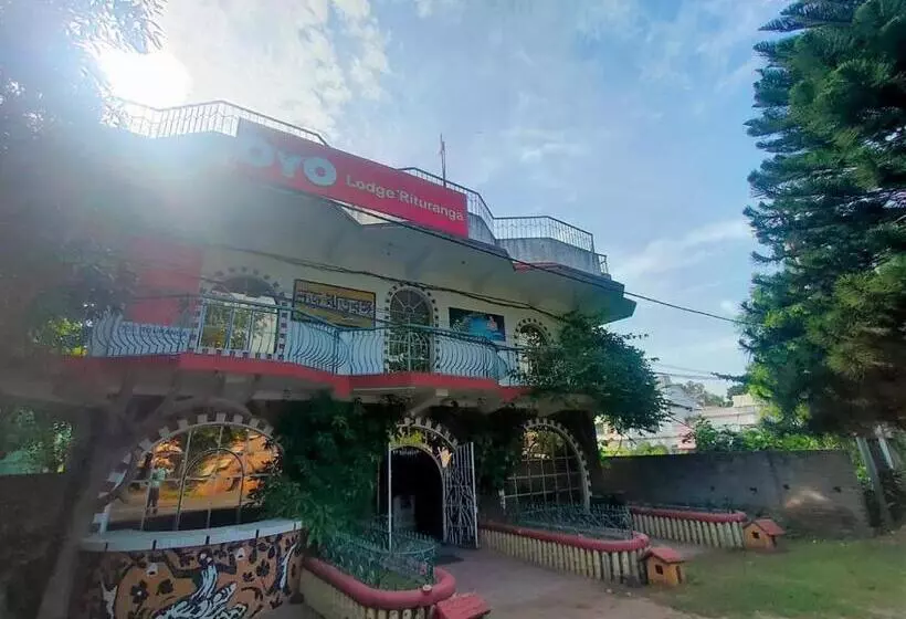 Hotelli Staymaker Rituranga 5 Mins Walk From Sonajhuri Haat