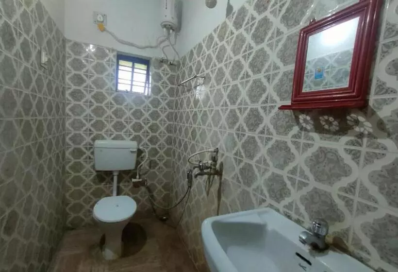 Hotelli Staymaker Rituranga 5 Mins Walk From Sonajhuri Haat