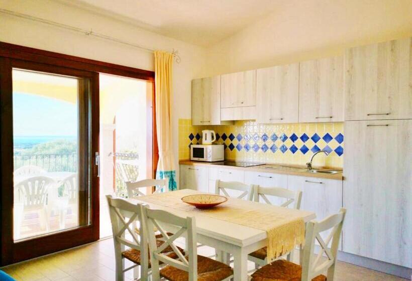 Residence Con Piscina A Badesi, Appartamenti Con Wifi E A.c