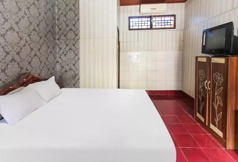 ホテル Oyo 91829  Artha