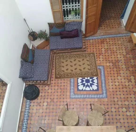 تختخواب و صبحانه Riad Kasbah