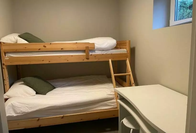 ペンション Ny Hybel Leilighet Med Eget Bad Og Egen Inngang