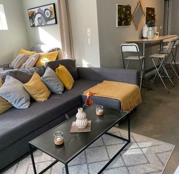 بنسيون Ny Hybel Leilighet Med Eget Bad Og Egen Inngang