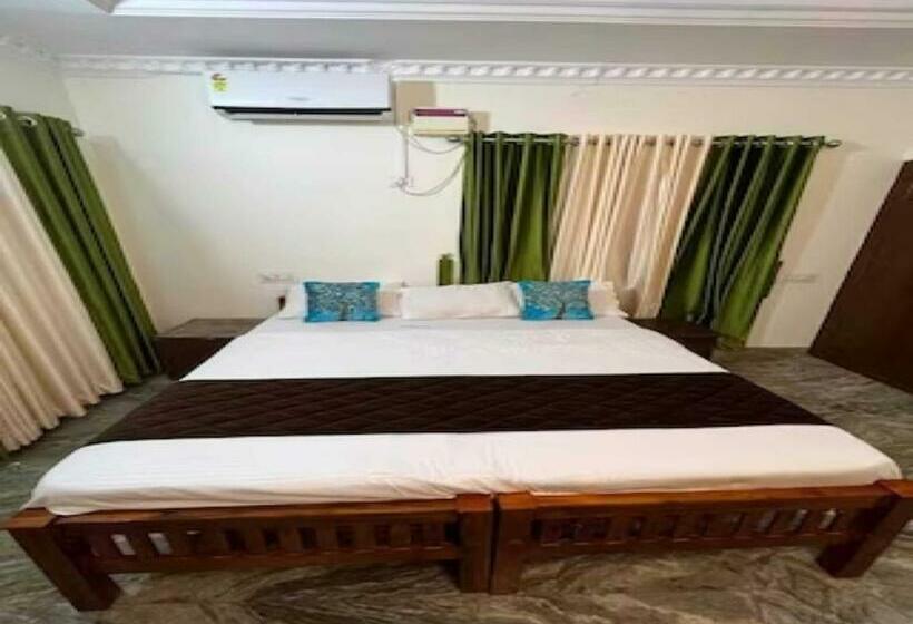 Spot On Hotel Classic