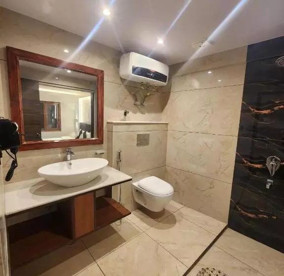 Himcasa   A Unit Of Hotel Vikrant
