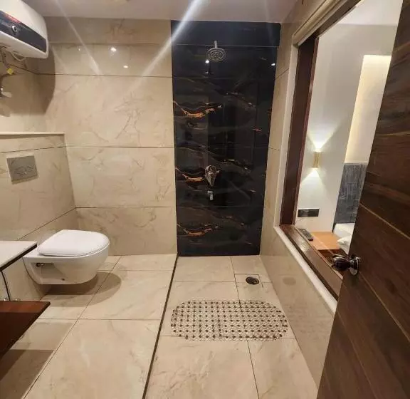 Himcasa   A Unit Of Hotel Vikrant