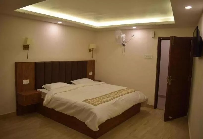 Himcasa   A Unit Of Hotel Vikrant
