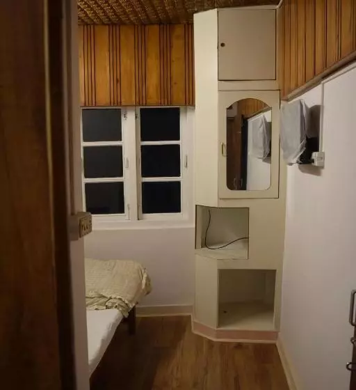 Himcasa   A Unit Of Hotel Vikrant