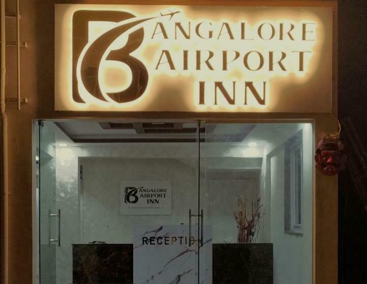 Hotelli Bangalore Airport Inn, Airport Pickup & Drop Available 24x7