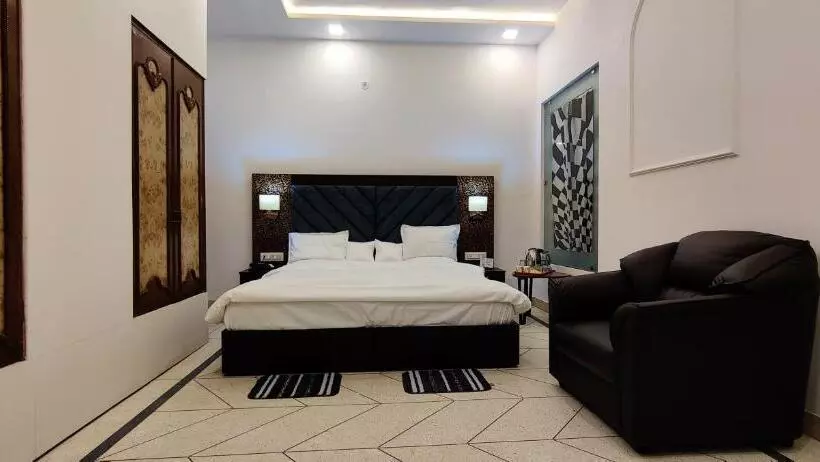 Hotelli Solitude, The Boutique