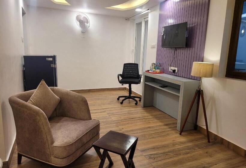 בית מלון כפרי Solitude, The Boutique