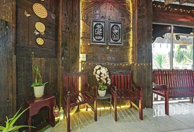 Hotelli Super Capital O 90659 Raintown Timbers