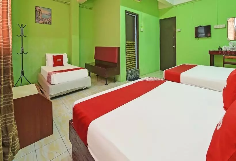 Hotelli Super Capital O 90659 Raintown Timbers