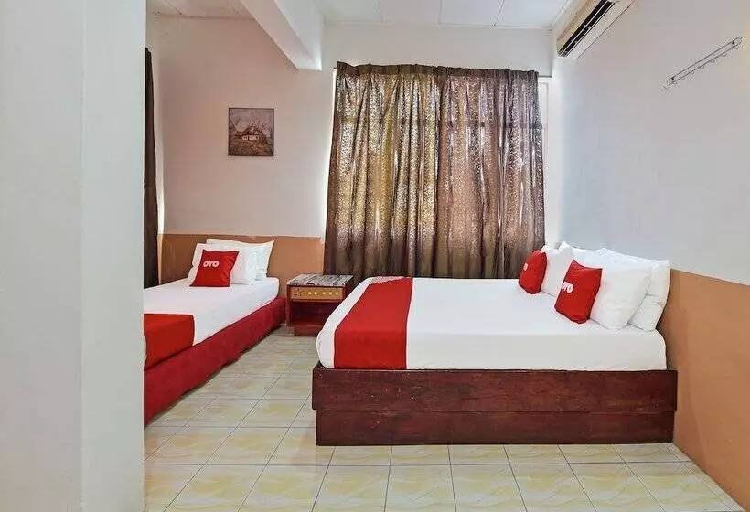 Hotelli Super Capital O 90659 Raintown Timbers