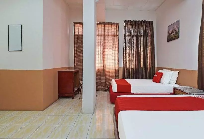 Hotelli Super Capital O 90659 Raintown Timbers