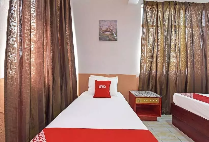 Hotelli Super Capital O 90659 Raintown Timbers