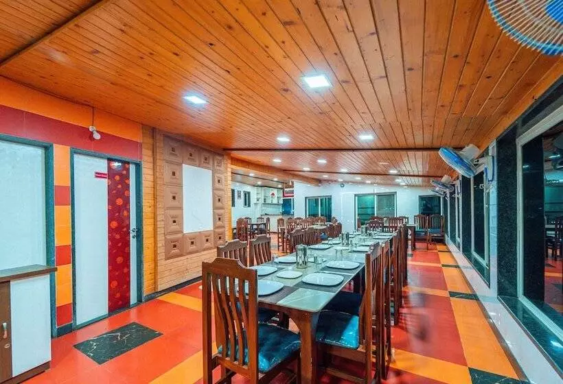 ホテル Treebo Raval Resort With Valley View