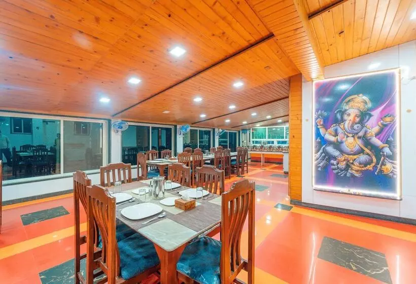 ホテル Treebo Raval Resort With Valley View