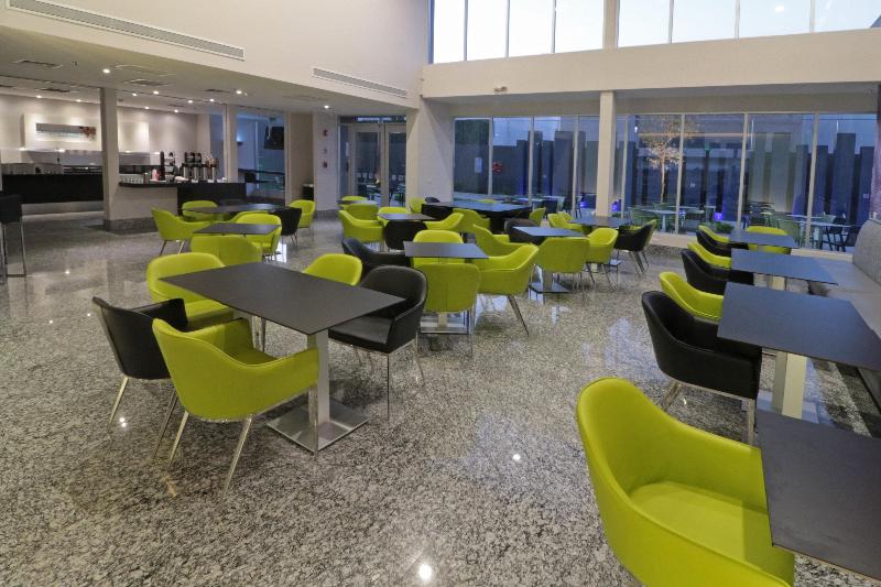 Holiday Inn Express Hotel & Suites Hermosillo, An Ihg