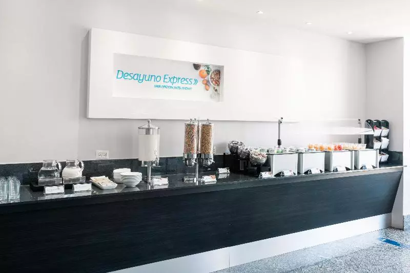 Holiday Inn Express Hotel & Suites Hermosillo, An Ihg