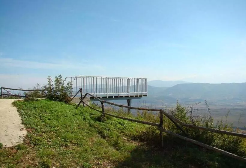 여관 Dedovite Kashti