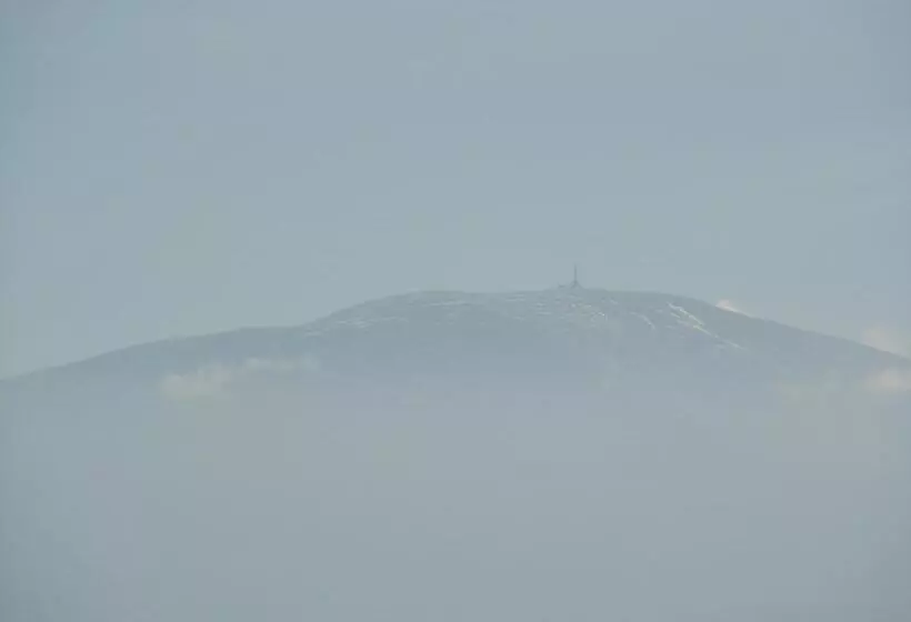 여관 Dedovite Kashti