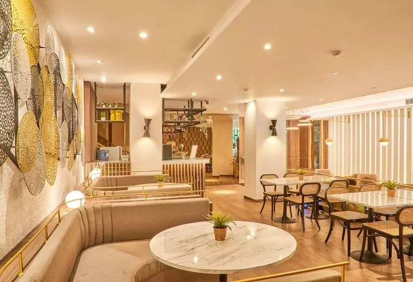 Hotel Alia Heritage Pasar Baru