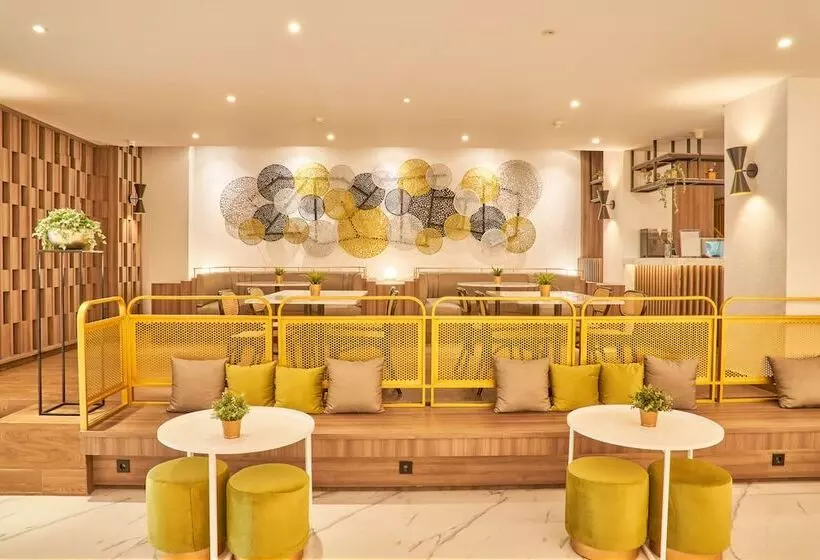 Hotel Alia Heritage Pasar Baru