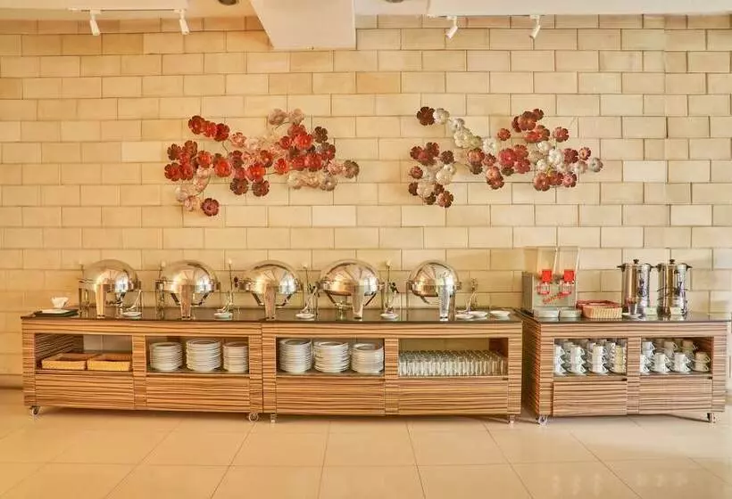 Hotel Alia Heritage Pasar Baru