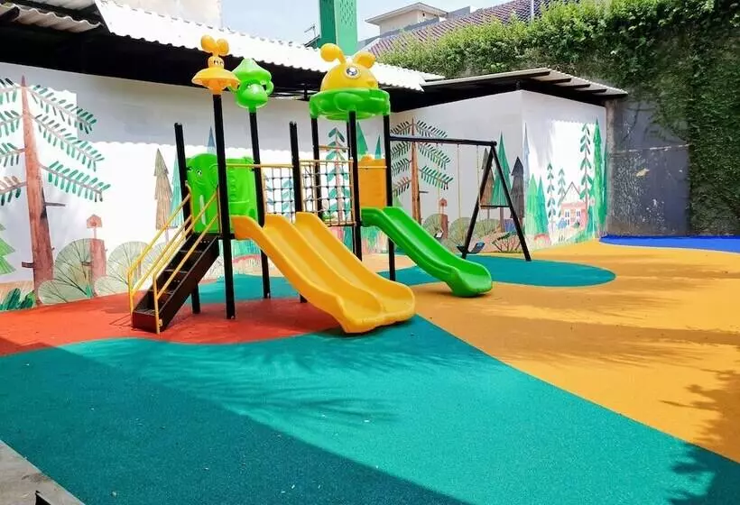 Hotel Alia Heritage Pasar Baru