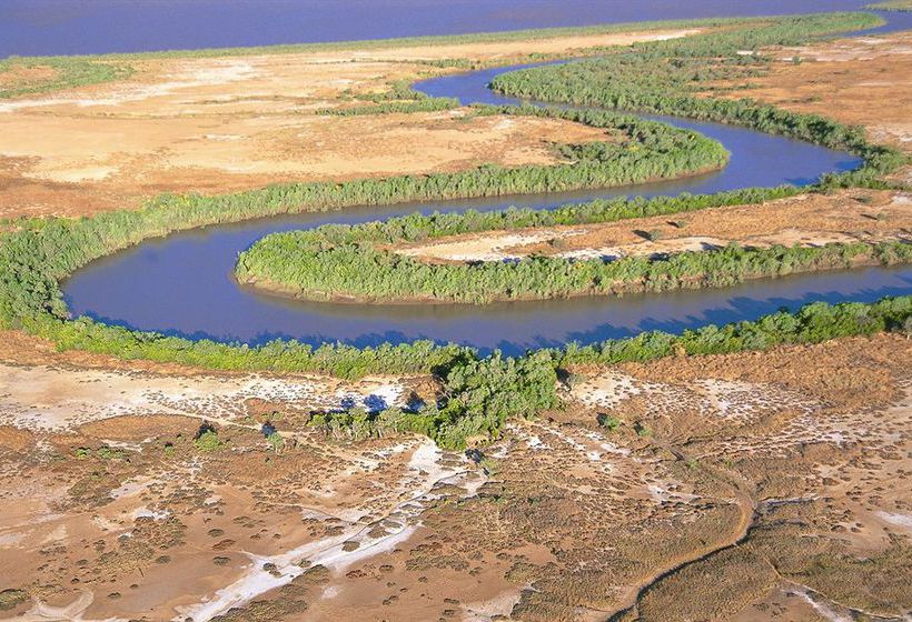 ホテル Bullo River Station