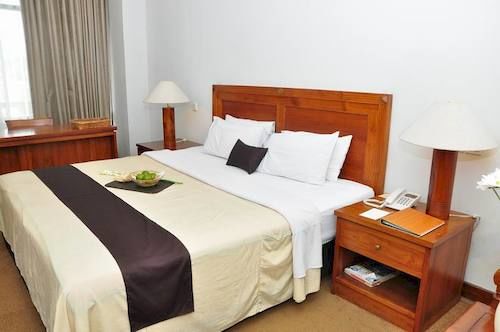 فندق Mesra Business & Resort