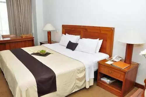 Отель Mesra Business & Resort