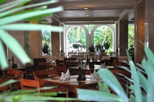 فندق Mesra Business & Resort