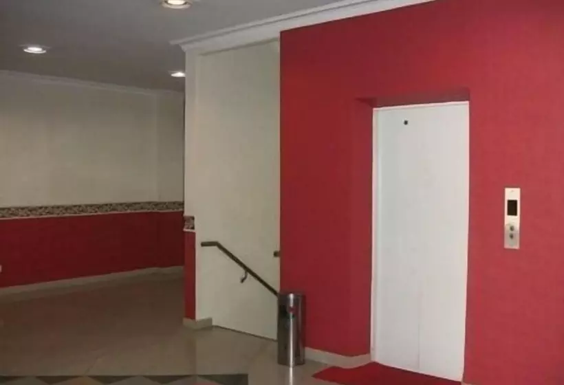 New Siliwangi Hotel & Restaurant