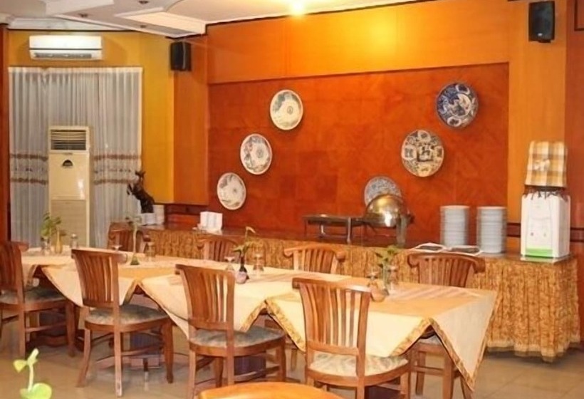 New Siliwangi Hotel & Restaurant