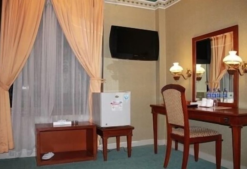 New Siliwangi Hotel & Restaurant