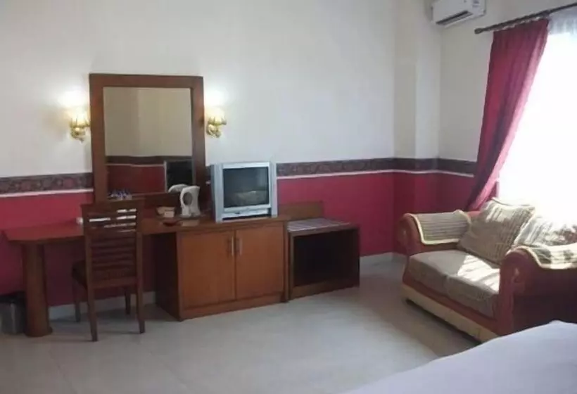 New Siliwangi Hotel & Restaurant