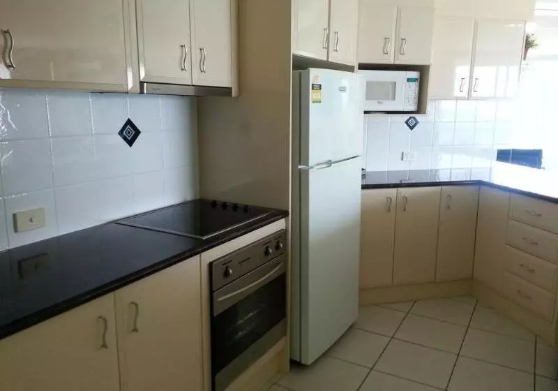 호텔 Ocean Plaza Resort