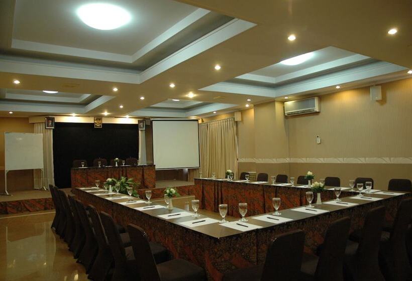 Szálloda Riyadi Palace