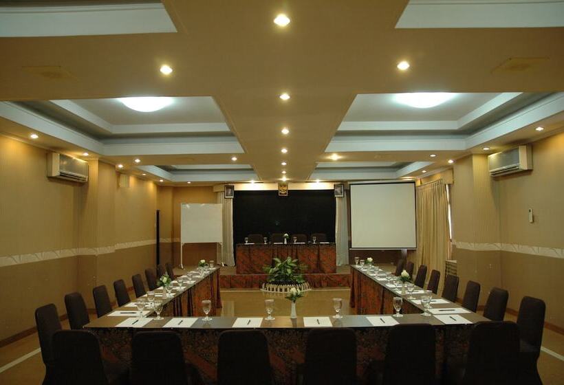 Szálloda Riyadi Palace