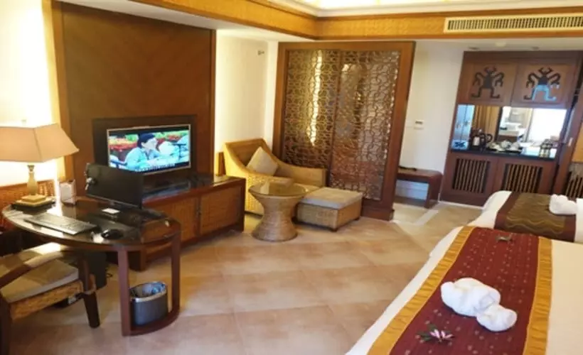 בית מלון כפרי Sanya Haohanpo Gloria Hotspring Resort