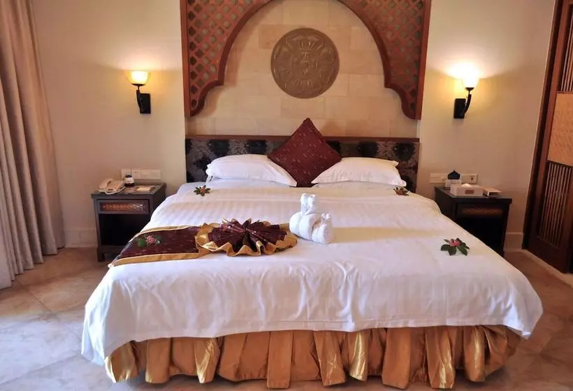 בית מלון כפרי Sanya Haohanpo Gloria Hotspring Resort