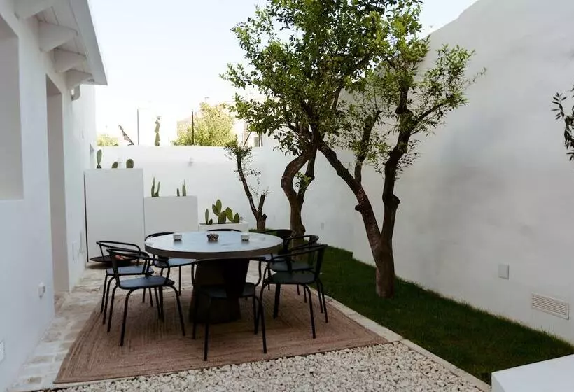 Hotelli Le Carasse Boutique