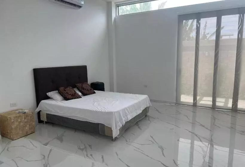 ペンション Mansion Aura Del Mar